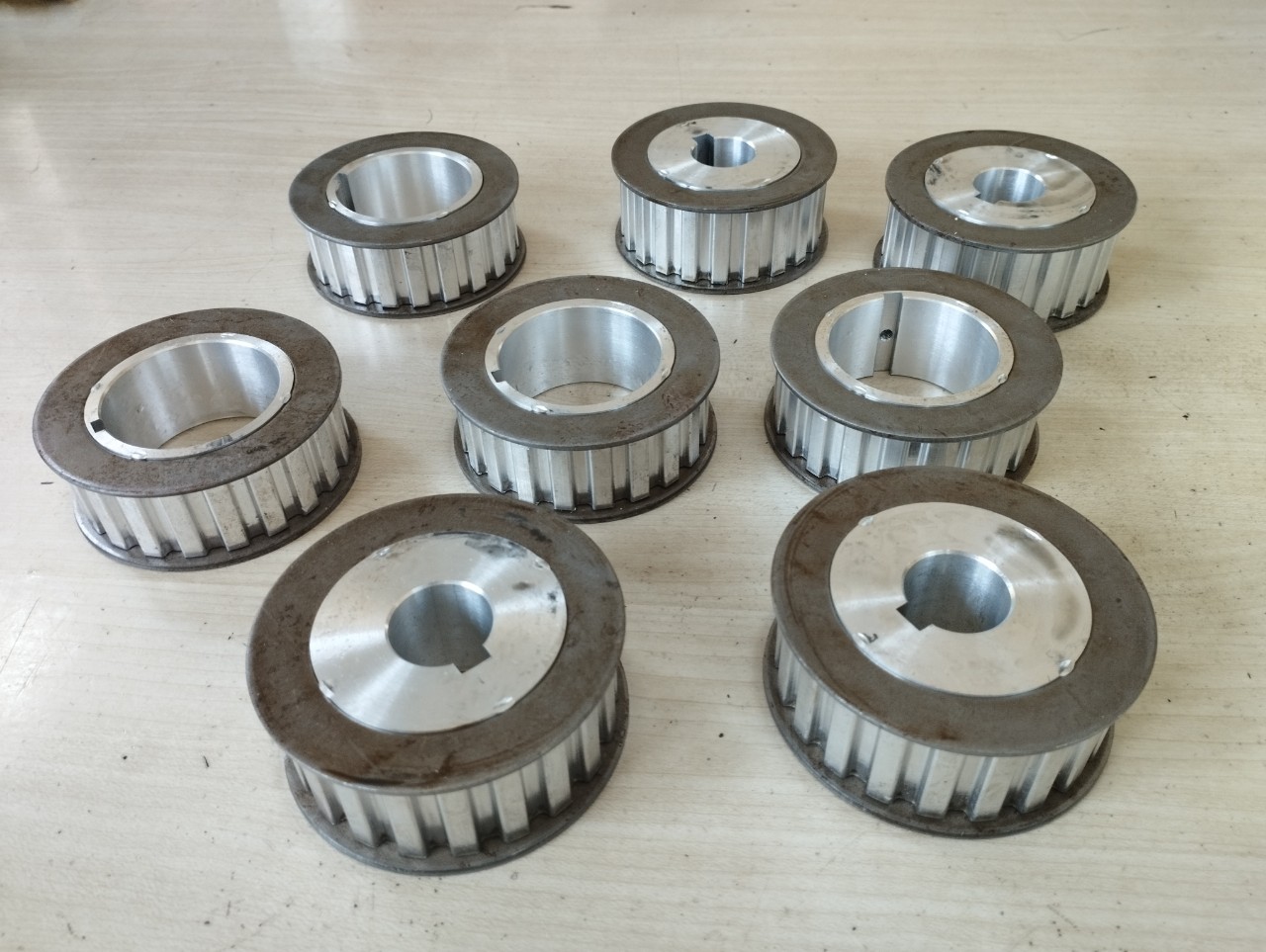 GIA CÔNG SẢN XUẤT PULI RĂNG DÂY ĐAI