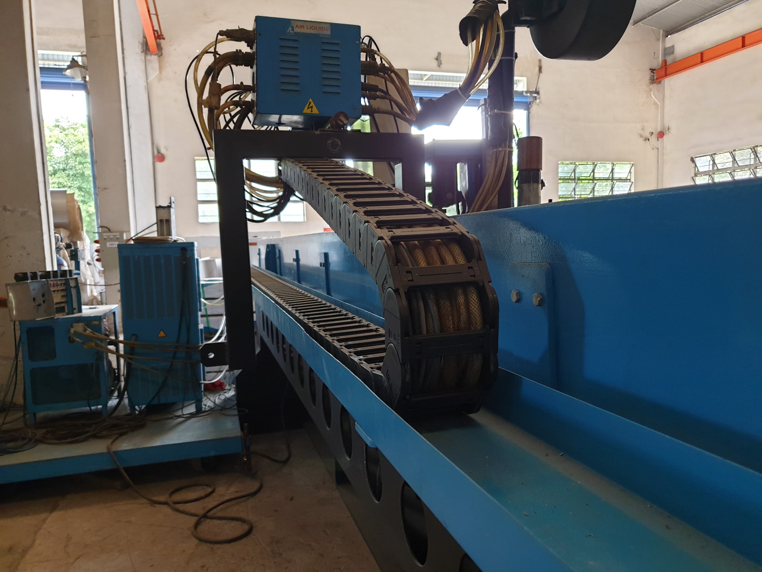 Tư vấn lắp đặt xích nhựa cuốn cáp JFLO-TQ